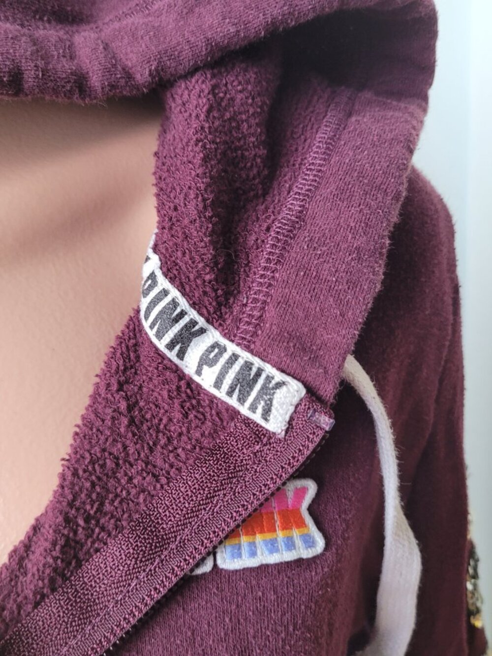 Pink Burgundy Spangle Slim Crop Hoodie - Picture 4 of 6